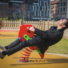 Nous avons tellement besoin de temps en temps de redevenir des enfants. 